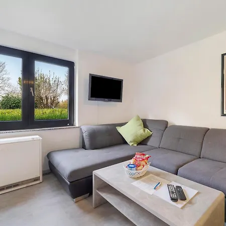 Apartment Neue Und Zentral Gelegene