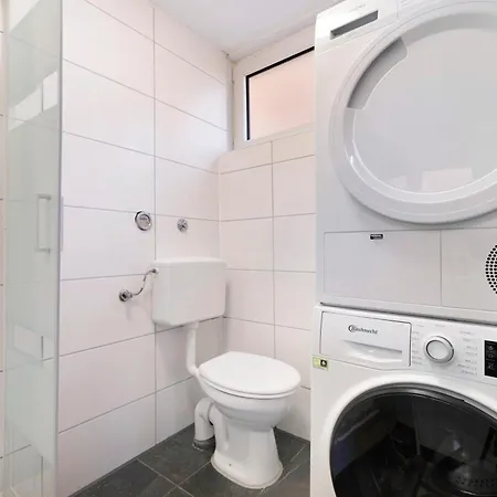 Neue Und Zentral Gelegene Apartment *